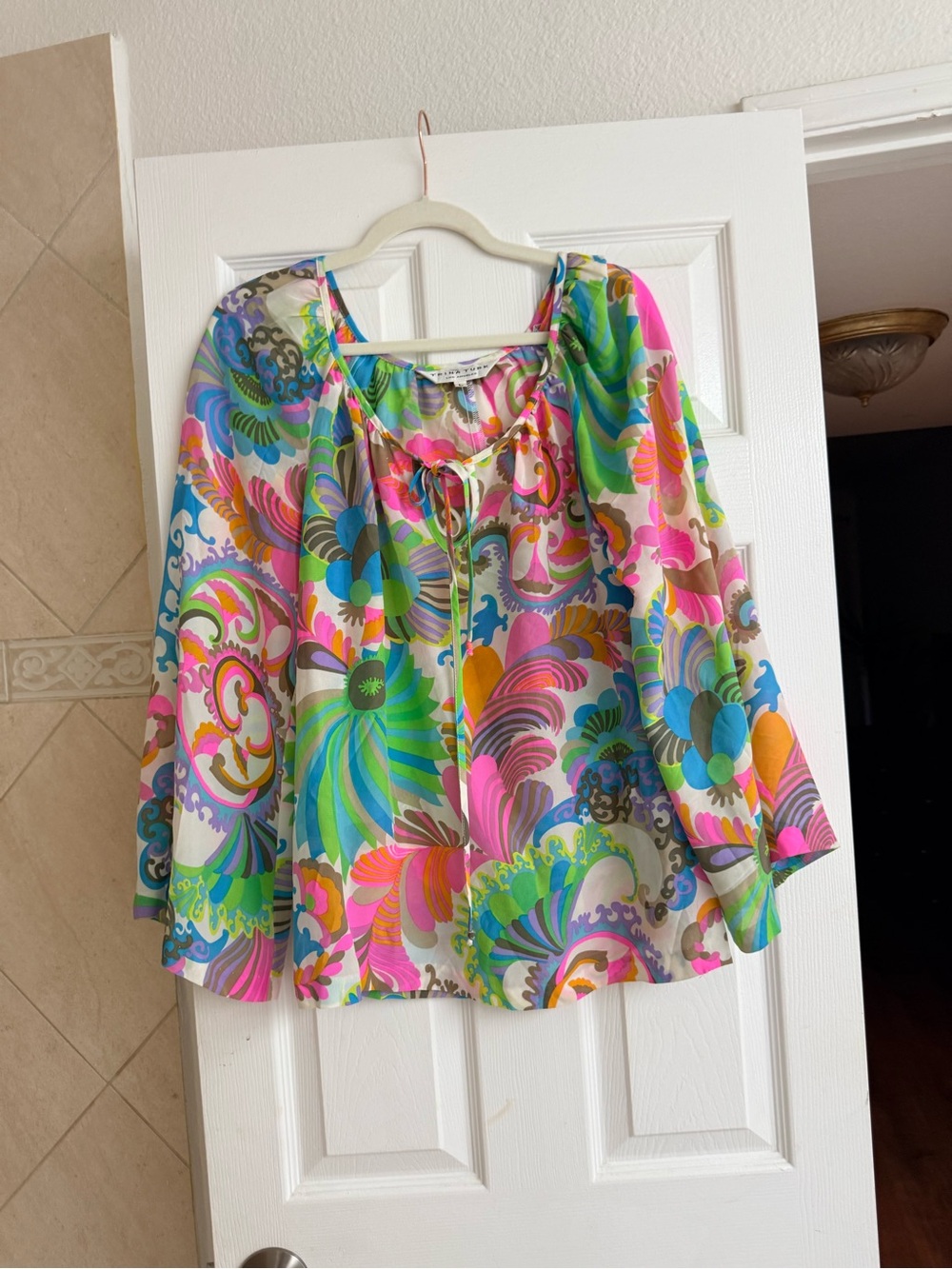 TRINA TURK -Colorful Floral Peasant Top - Vibrant Multi-large